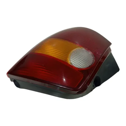 Lanterna Direita Fiat Palio 1996 1997 1998 1999 2000 A 2002 Direito/passageiro