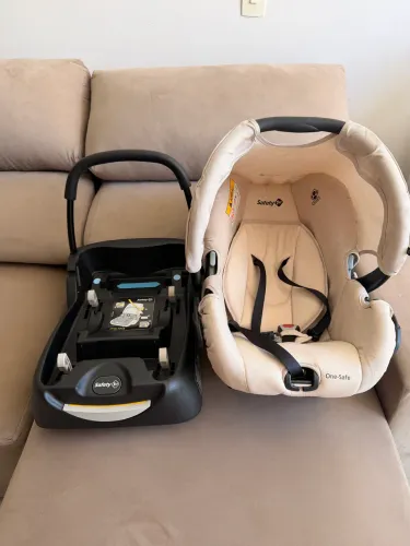 Bebê Conforto com Base Safety 1st one-Safe
