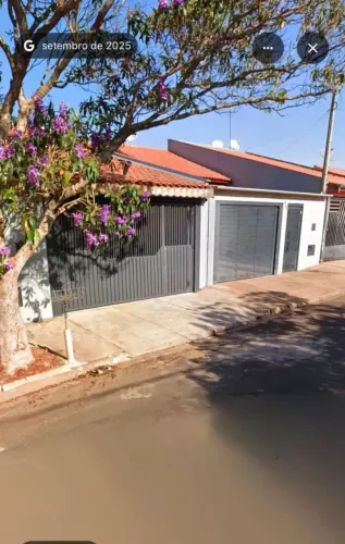 Casa à venda em Jardim Camargo, Tatuí: 180m², 3 dormitórios e ótima oportunidade por R$ 36