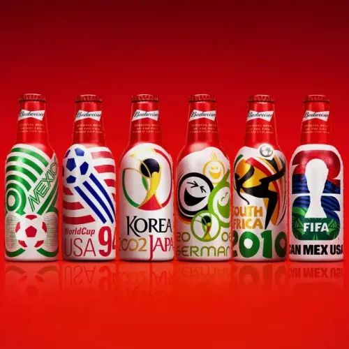 Kit Budweiser Copa - 6 Garrafas, 330ml EDIÇÃO LIMITADA