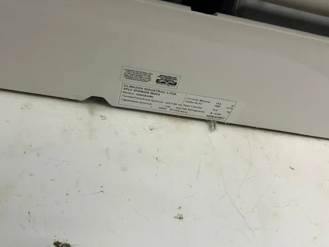 Vendo Ar Condicionado Springer Midea- 24.000Btus valor R$ 1.500, parcelamos no cartão