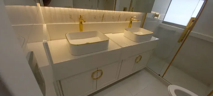 Lavatório banheiro porcelanato 