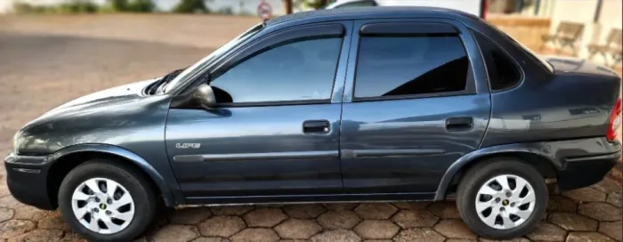 Chevrolet Corsa SED Class.life 1.0/1.0 Flexpower (álcool) 2008