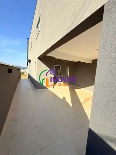SOBRADO - RESIDENCIAL MORUMBÍ - MG