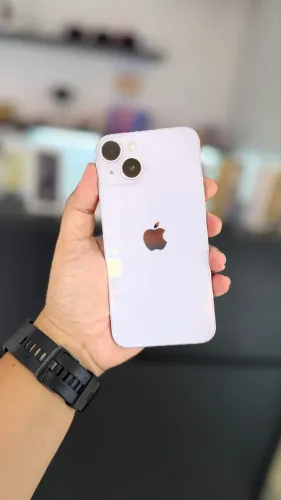 iPhone 14 normal de 128 GB,completo todo original,bateria 83%