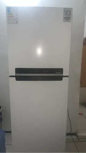 Geladeira midea 6 meses de uso no preço