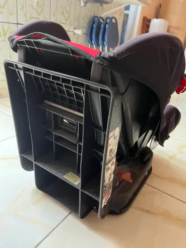 Cadeirinha Criança para Carro McQueen