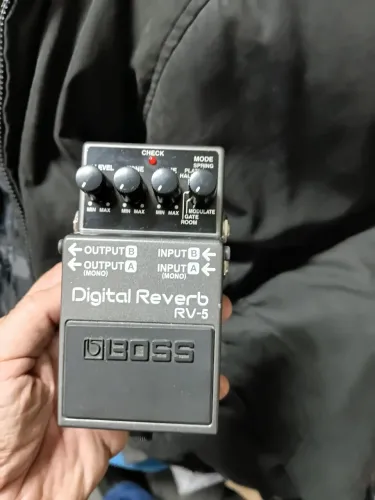Pedal Rv-5 Boss Reverb novíssimo