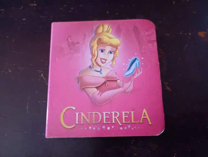Cinderela, Contos para Sonhar