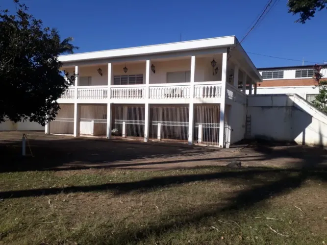Descrição da área da fazenda Boa esperança _ Área total = 104 alqueires _ Área café = 28 a