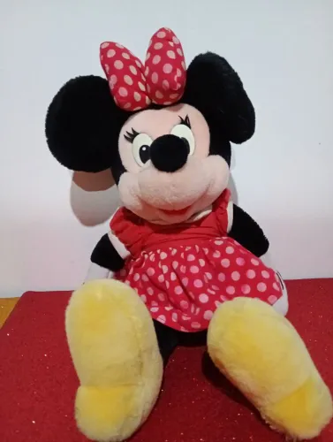 (Produto semi.novo)Pelúcia Minnie Disneyworld