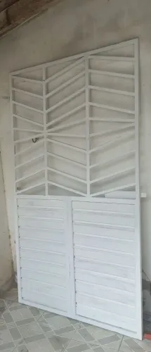 PORTÃO 1,14 POR 2,10 DE ALTURA