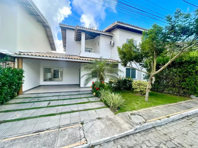 Casa Duplex para aluguel com 240 metros quadrados com 3 quartos em Feira de Santana - BA