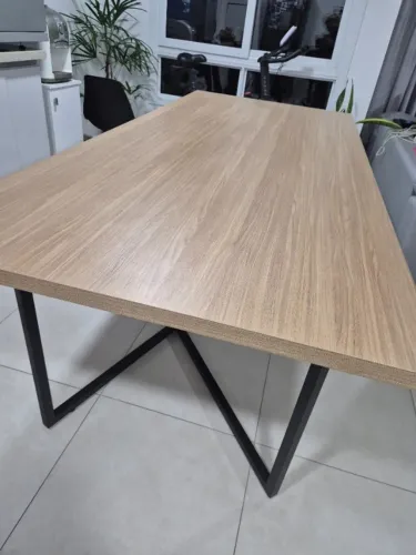 Mesa de jantar 6 a 8 cadeiras