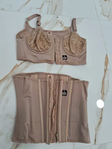 Cinta modeladora da cintura fina