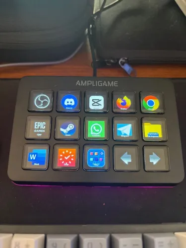 Stream Deck FIFINE D6 - 15 Teclas Macro LCD Preto NOVO