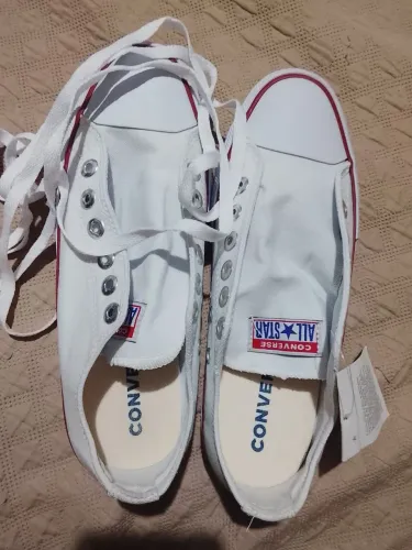 ALL Star branco  NOVO. Tamanho 37