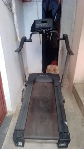 Vend se uma esteira 300.00