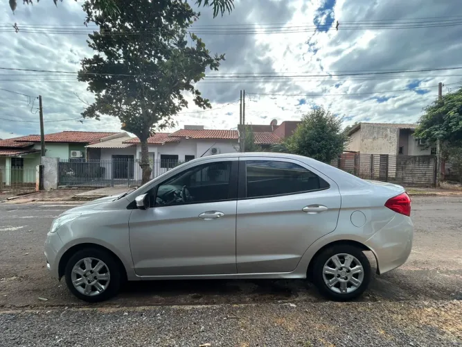 Ford KA+ Sedan 1.5 16V Flex 4P 2017
