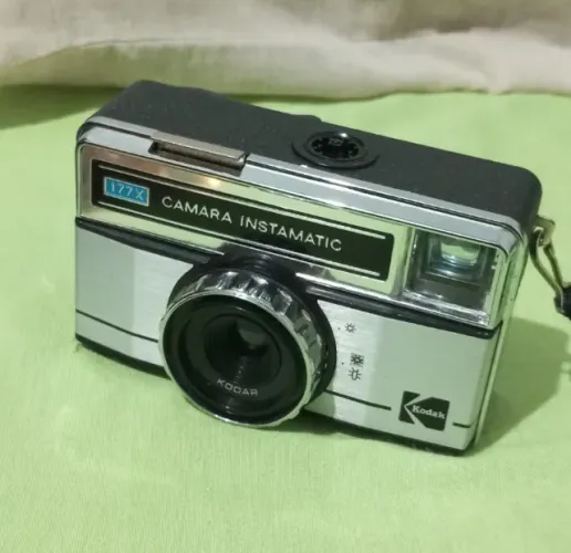 Câmera Fotográfica Kodak Instamantic 177x