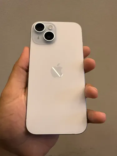 iPhone 15 branco - 128gb