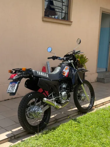 Dt200 1995