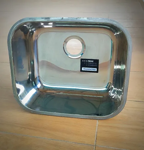 Cuba Inox de Embutir Tramontina em aço inox 304 alto brilho 40x34cm 
