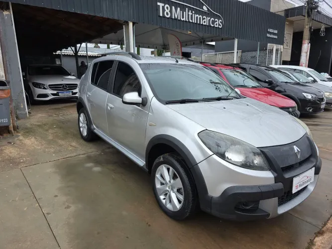 Renault Sandero Stepway Hi-flex 1.6 16V 5P Aut. 2012