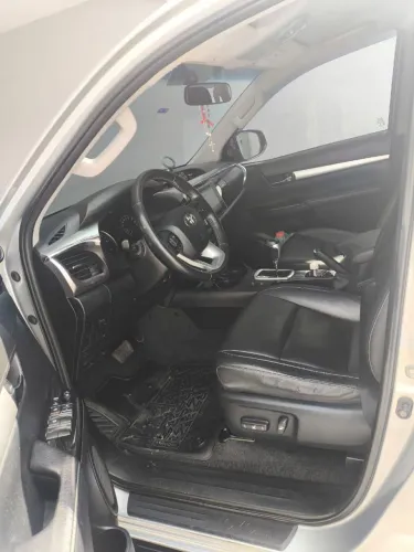 Toyota Hilux CD SRV 4X4 2.8 TDI Diesel Aut. 2018
