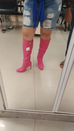 Roupas calçados e assessórios