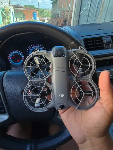 Drone DJI Neo 2 sem controle 