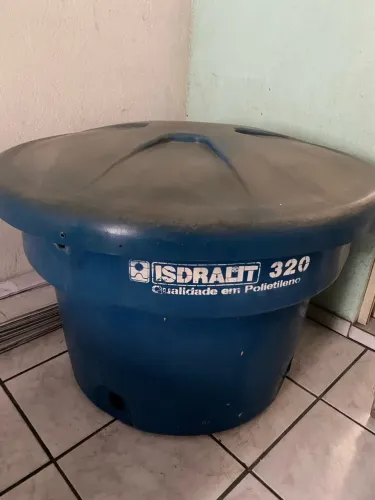 Caixa d'água ISDRALIT 320 L
