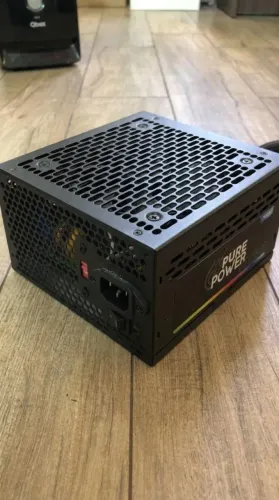 Fonte Pure Power 700W RGB