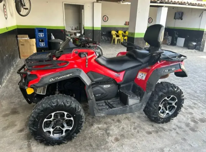 CAN AM Outlander Max XT 2022