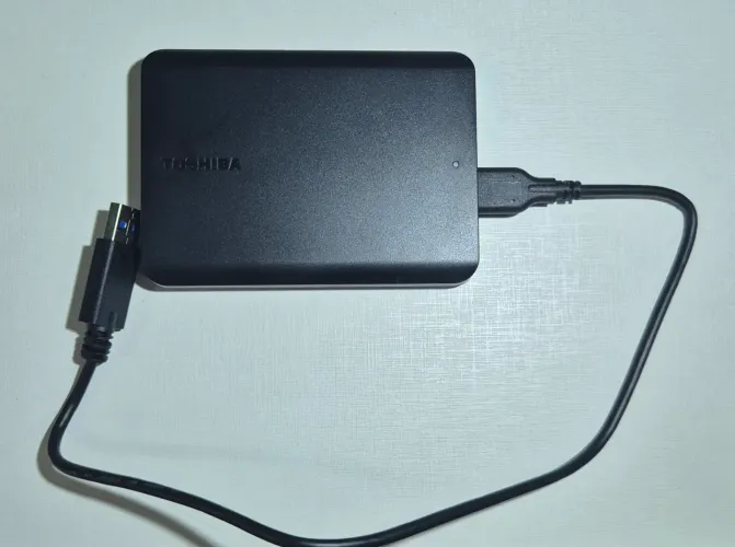 HD externa Toshiba 2 TB.