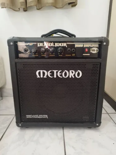 Caixa Amplificadora Meteoro Demolidor FWB-50