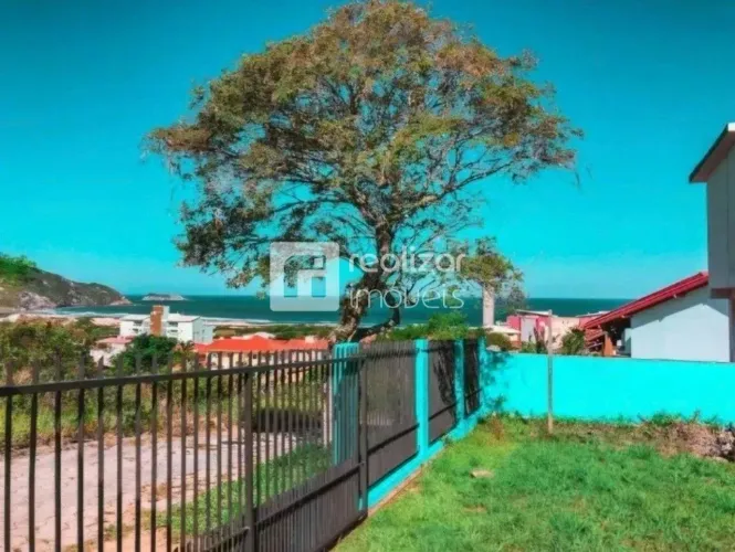 Casa 3 quartos no bairro Santinho - Florianópolis