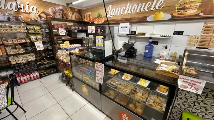 Padaria e mini mercado 