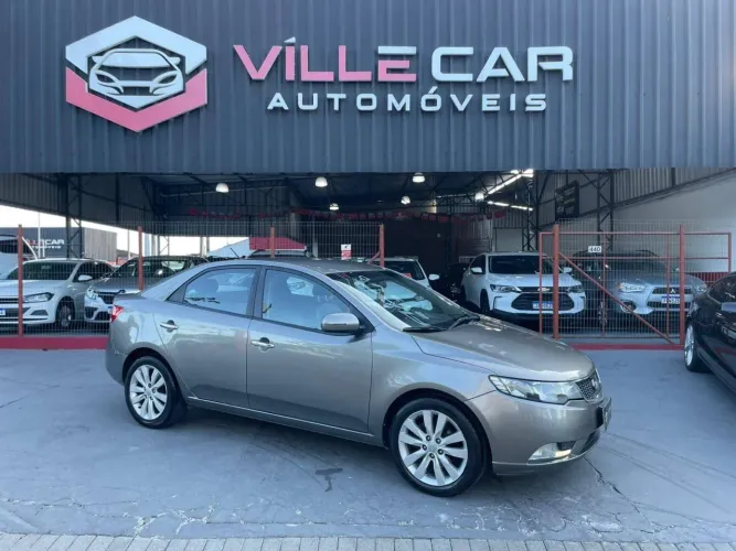 Kia Motors Cerato 1.6 16V Aut. 2013