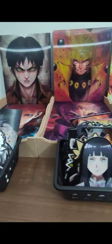 Posters e adesivos