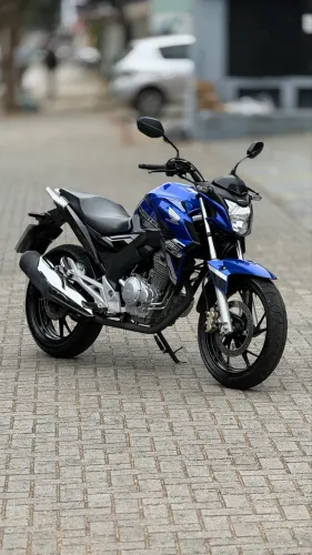 HONDA CB 250F TWISTER 2021 - baixo km