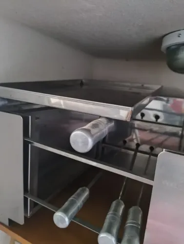 Churrasqueira a Carvão Sem Fumaça Inox ideal para apto