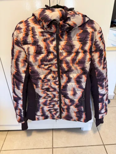 Jaqueta puffer animale G feminina