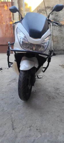 ? PCX Muito Conservada - Pronta para Rodar! ?