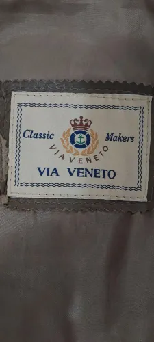 Jaqueta Couro Pelica Via Veneto!