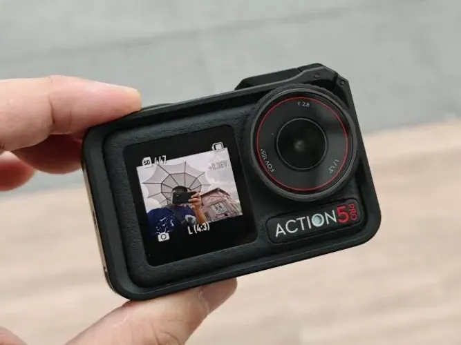 Câmera DJI Osmo Action 5 PRO com acessórios 