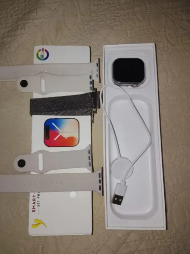 Smartwatch S11 Pro + 3 Pulseiras + carregador.