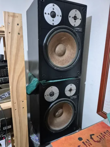 2 Caixas Lando LA 3100