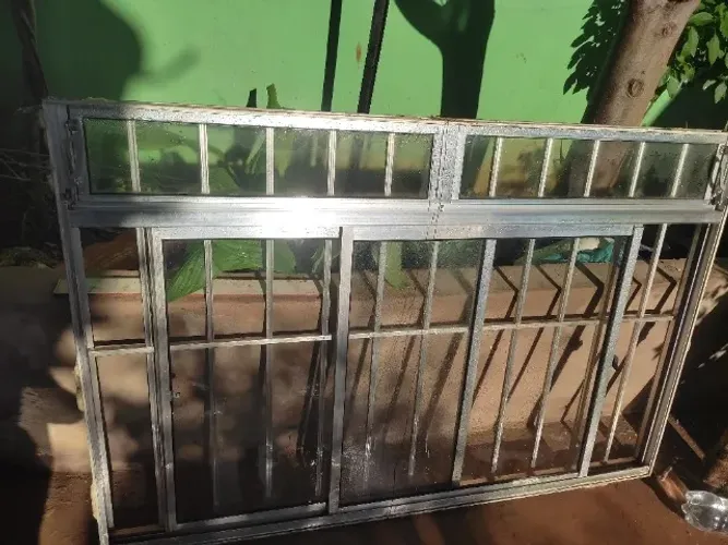Janela de alumínio 1,50 por 1