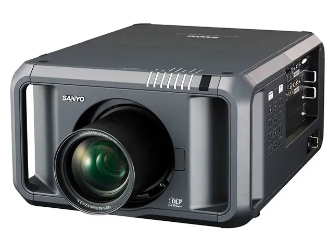 Projetor grande profissional - Sanyo PDG-DHT8000L